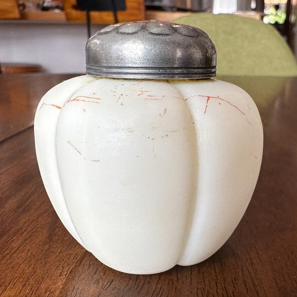 Antique Mount Washington Hand Painted Art Glass Melon Shaped Shaker c 1890 - Picture 3 of 12